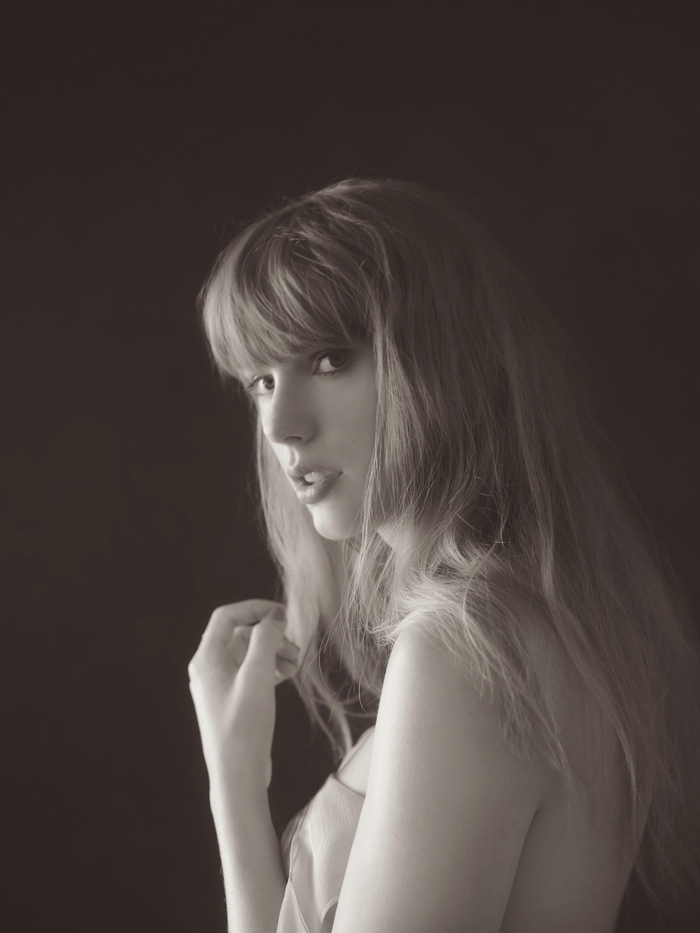Taylor Swift 'kế thừa' kỷ lục của Adele Ảnh 2