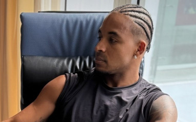 Diện mạo mới của Nguyễn Xuân Son tạo 'cơn sốt' Ảnh 2