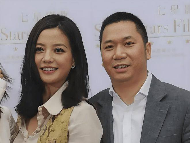 Triệu Vy và chồng cũ sắp vướng vòng lao lý? 