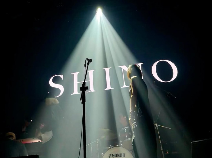 Nữ ca sĩ tông xe khiến y tá qua đời, bật khóc hối lỗi trên sân khấu Ảnh 4