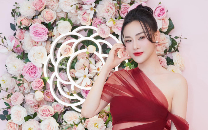 Phương Oanh - người đẹp tuổi Tỵ được chồng doanh nhân yêu say đắm, chăm 2 con vẫn theo đuổi nghệ thuật Ảnh 2