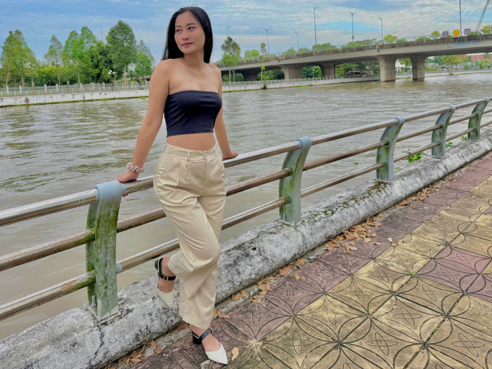 Ảnh đời thường của bạn gái NSND Việt Anh. (Ảnh: FBNV)