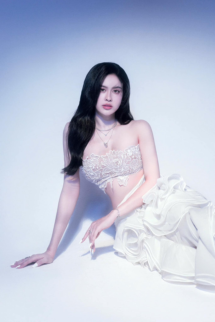 Nữ ca sĩ từng khiến nhiều khán giả tiếc nuối vì ly hôn ca sĩ Tim. (Ảnh FBNV)