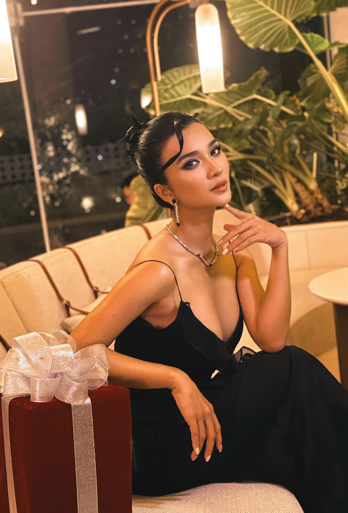 Kim Tuyến là diễn viên quen thuộc với khán giả yêu thích màn ảnh nhỏ.