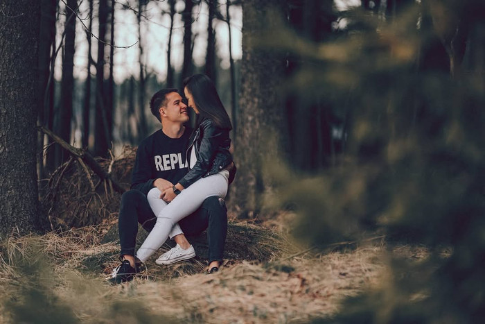 Vợ chồng Aneta Nguyễn - Nguyễn Filip đã về Việt Nam sinh sống được khoảng thời gian dài. Để tiếp sức cho chồng, vợ Nguyễn Filip thường đưa con trai đến sân vận động để cổ vũ. (Ảnh: FBNV)