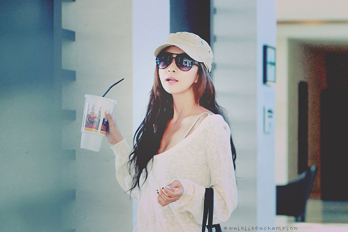 Jin Jae Young nổi tiếng sau khi tham gia bộ phim Sex Is Zero.