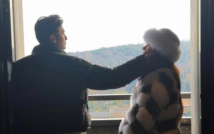 Thái độ lạ của Bạch Lan Phương hậu tin đồn ly hôn Huỳnh Anh Ảnh 2