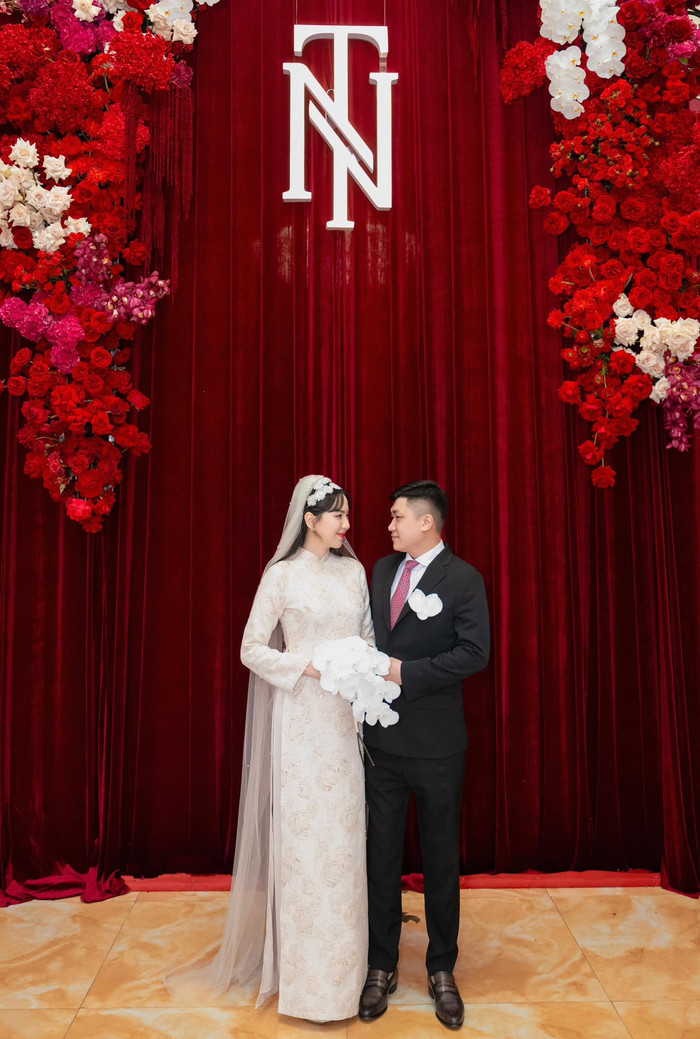 MC Mai Ngọc kết hôn với một thiếu gia, chuyên kinh doanh nhà hàng, tiệc cưới ở Bắc Giang. (Ảnh FBNV)