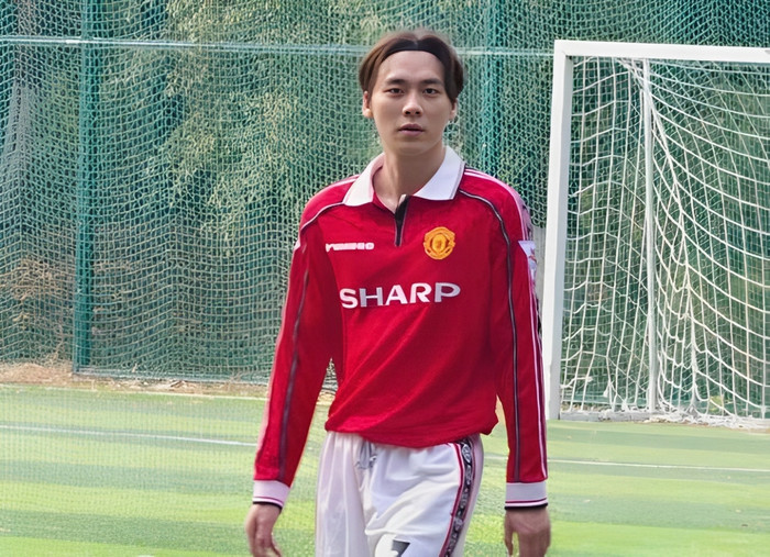 Nam diễn viên xuống sắc trầm trọng sau khi bị bắt.