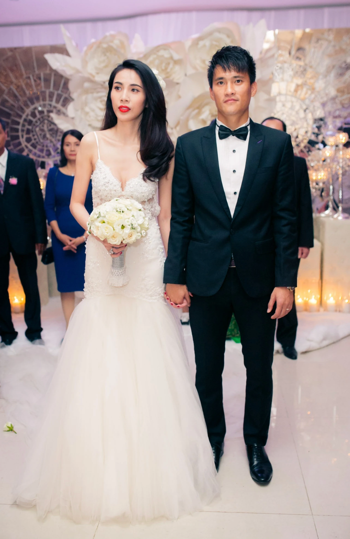 Đám cưới của cặp đôi Thủy Tiên và Công Vinh từng gây sốt cõi mạng. (Ảnh: Sưu tầm)