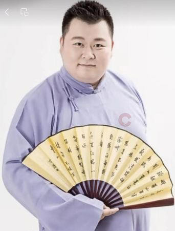 Nam diễn viên từng nặng đến 100kg và thường mắc nhiều bệnh do lịch trình công việc dày đặc, thức khuya.