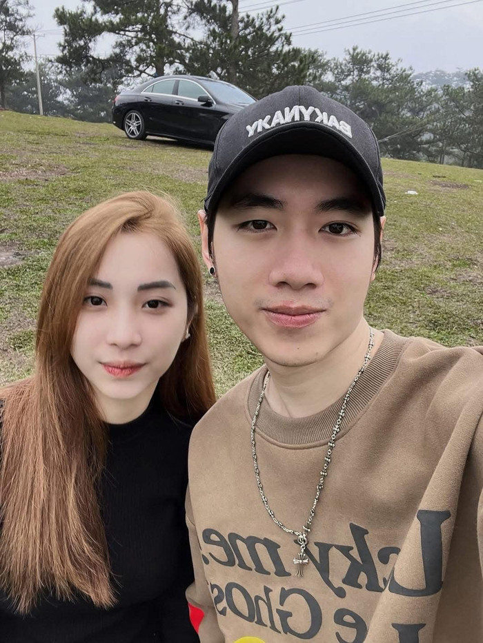 K-ICM và Thùy Linh đã đăng ký kết hôn từ giữa năm ngoái. (Ảnh FBNV)