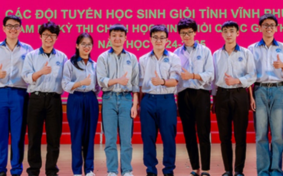 Bất ngờ với địa phương dẫn đầu cả nước tỷ lệ học sinh giỏi quốc gia năm học 2024 - 2025 Ảnh 2