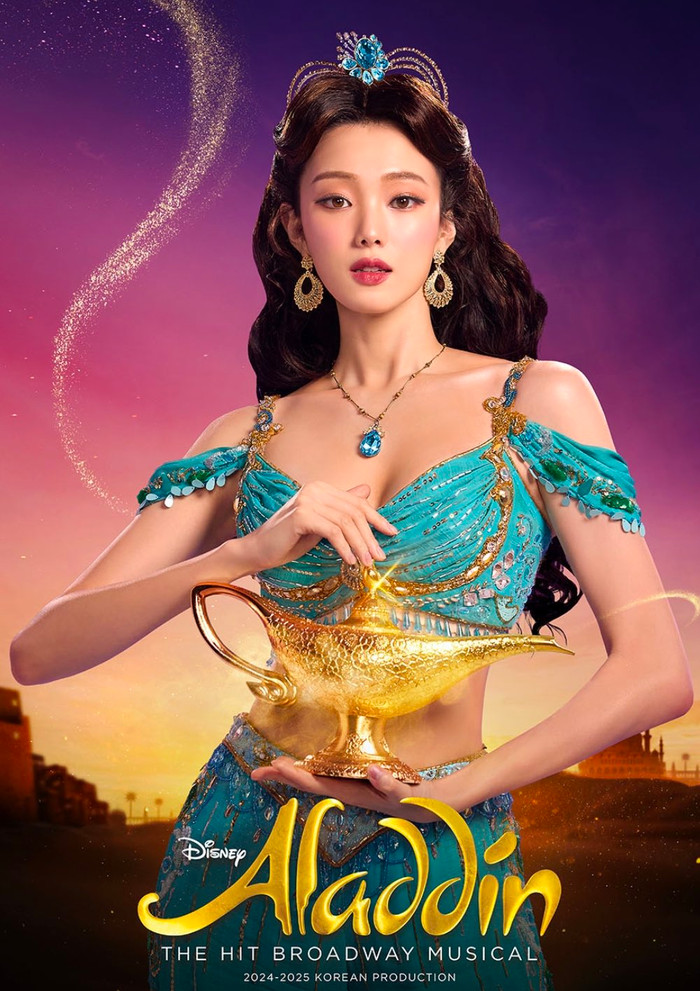 Lee Sung Kyung quyến rũ trong vở nhạc kịch Aladdin.