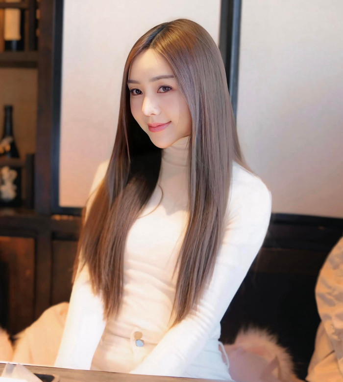 Showbiz 24h: Quỳnh Kool hiện vẫn độc thân. Ảnh: FBNV