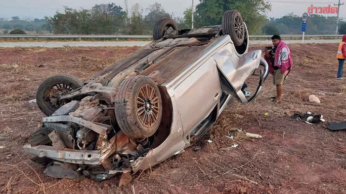 Xe chở đoàn nghệ sĩ gặp tai nạn, 7 người bị thương, 1 người nguy kịch Ảnh 1