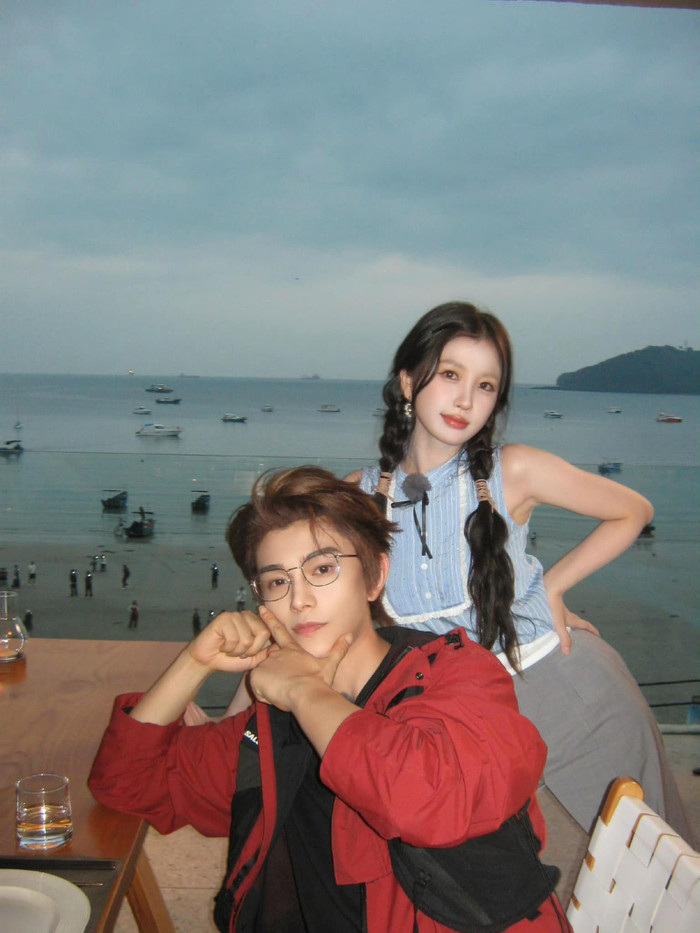 'Thuyền' của Ngu Thư Hân - Đinh Vũ Hề vừa 'chìm' cách đây không lâu.