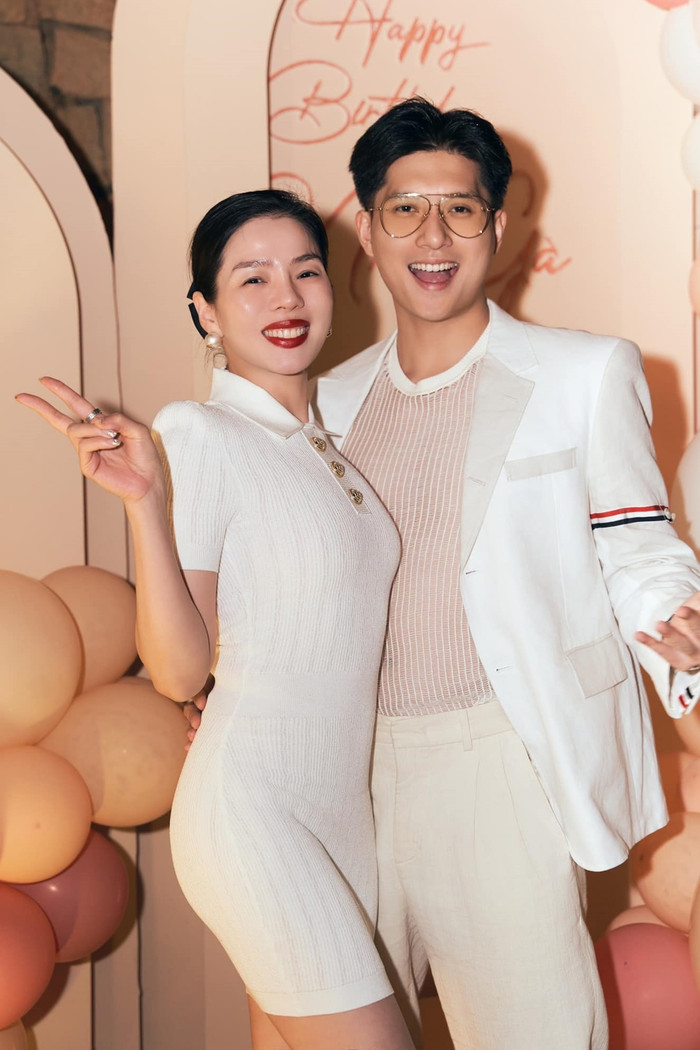 Lệ Quyên - Lâm Bảo Châu đóng phim Bộ Tứ Báo Thủ của Trấn Thành.