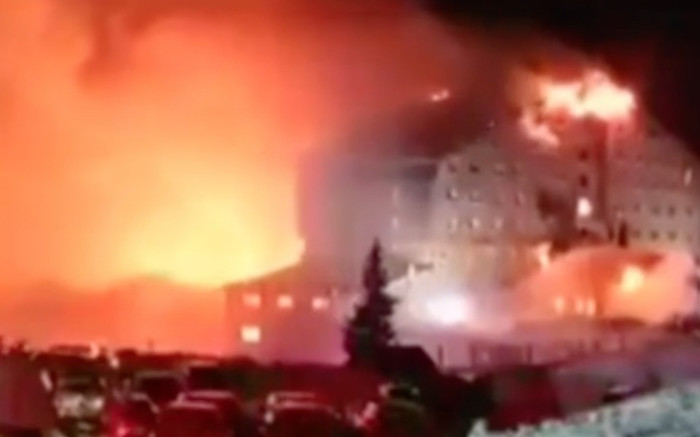 Cháy khách sạn khu nghỉ dưỡng, ít nhất 66 người thiệt mạng Ảnh 2