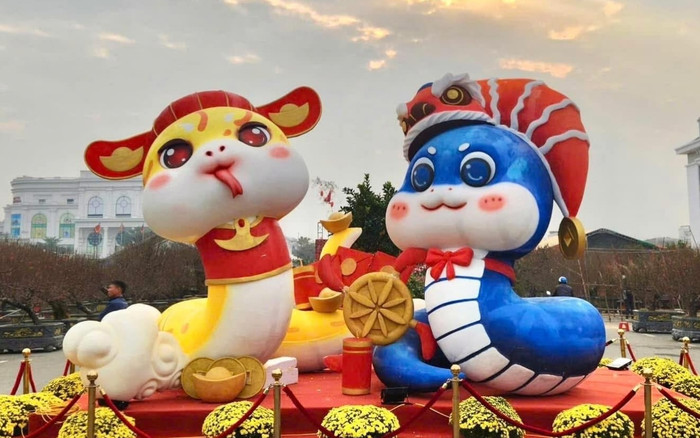 Linh vật ở Phú Thọ được bình chọn là 'hoa hậu rắn' năm 2025 Ảnh 2