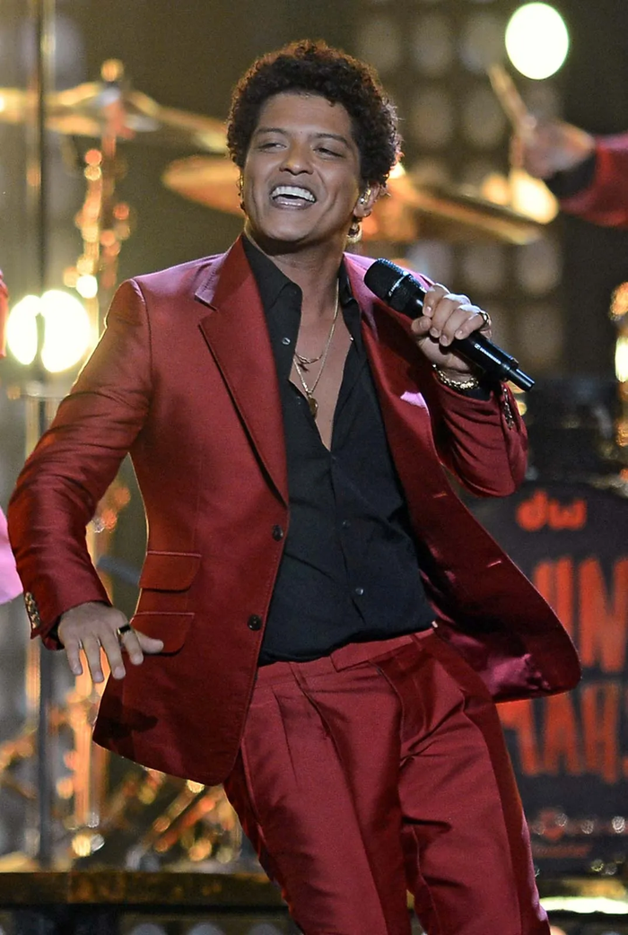 Bruno Mars công bố kế hoạch 'ăn mừng' sau thành công của 'Die With A Smile' Ảnh 3