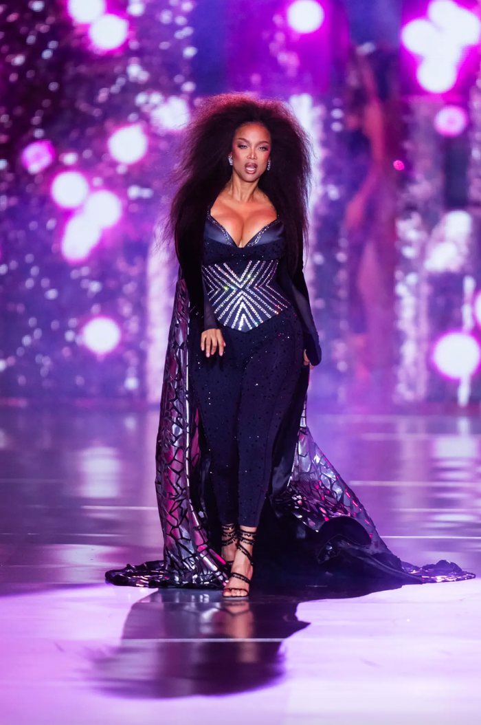 Nhà riêng của Tyra Banks và bạn trai bị thiêu rụi trong đám cháy rừng. (Ảnh: Page Six)