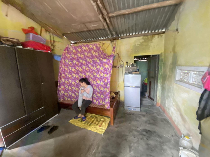 Căn nhà đơn sơ của vợ chồng anh Thành