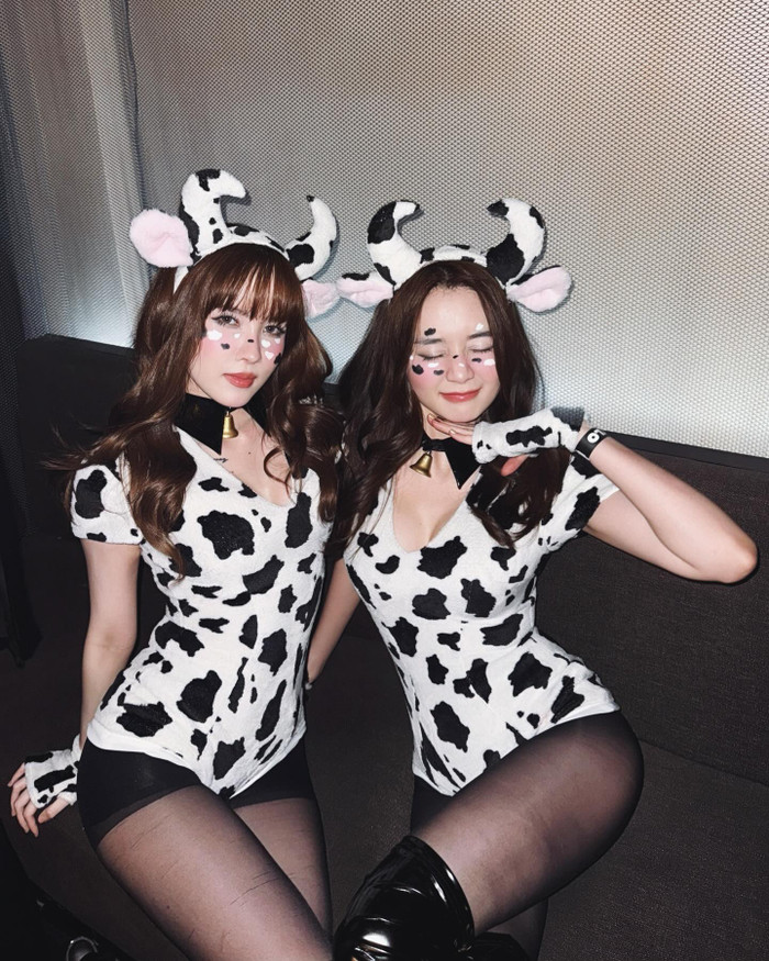 Thiều Bảo Trang và Thiều Bảo Trâm thường xuyên gặp gỡ, chụp hình cùng nhau. Cặp chị em này được nhiều khán giả bàn tán trên mạng xã hội. Ảnh: FBNV