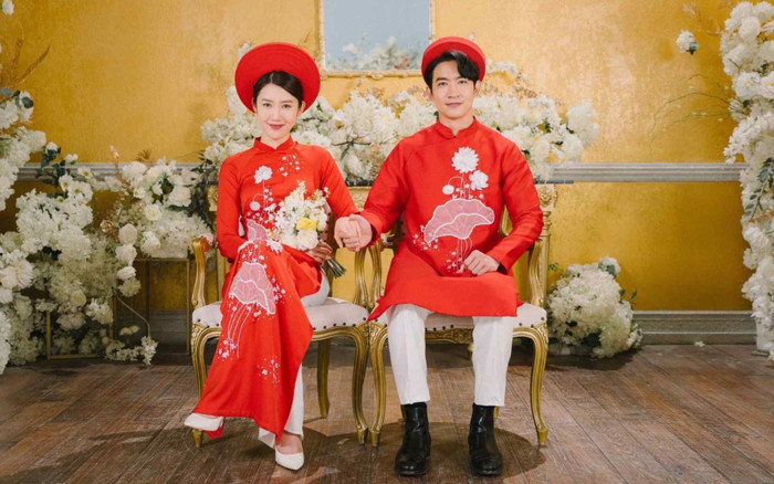 Cặp đôi Vbiz vướng nghi vấn 'phim giả tình thật', khán giả mong sớm tổ chức lễ cưới trong năm 2025 Ảnh 2