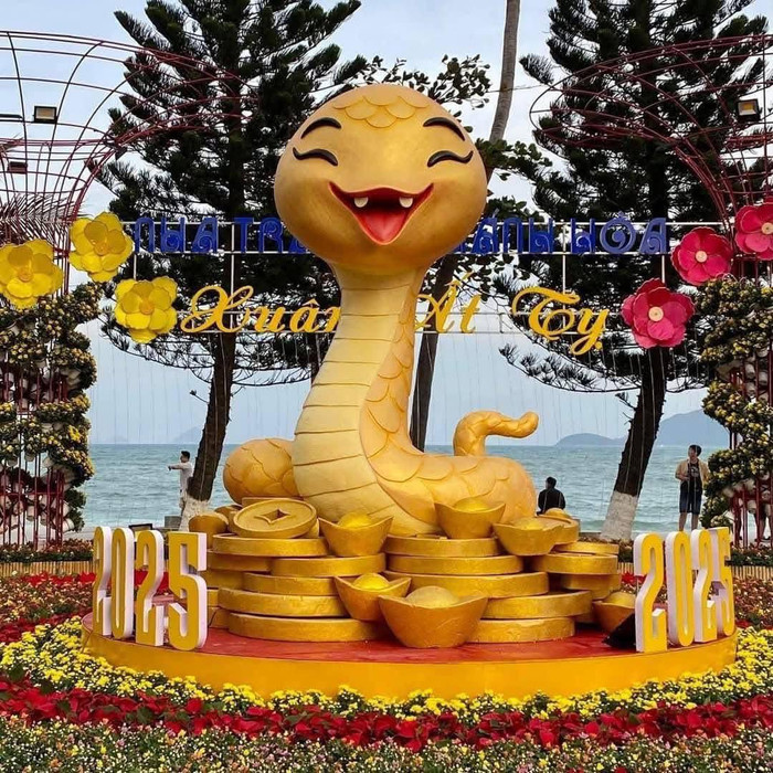 'Bé Na' với gương mặt hài hước tại Nha Trang