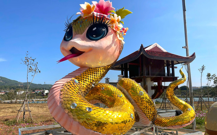 Trên đường đua linh vật, đâu là 'Hoa hậu rắn' năm nay? Ảnh 2