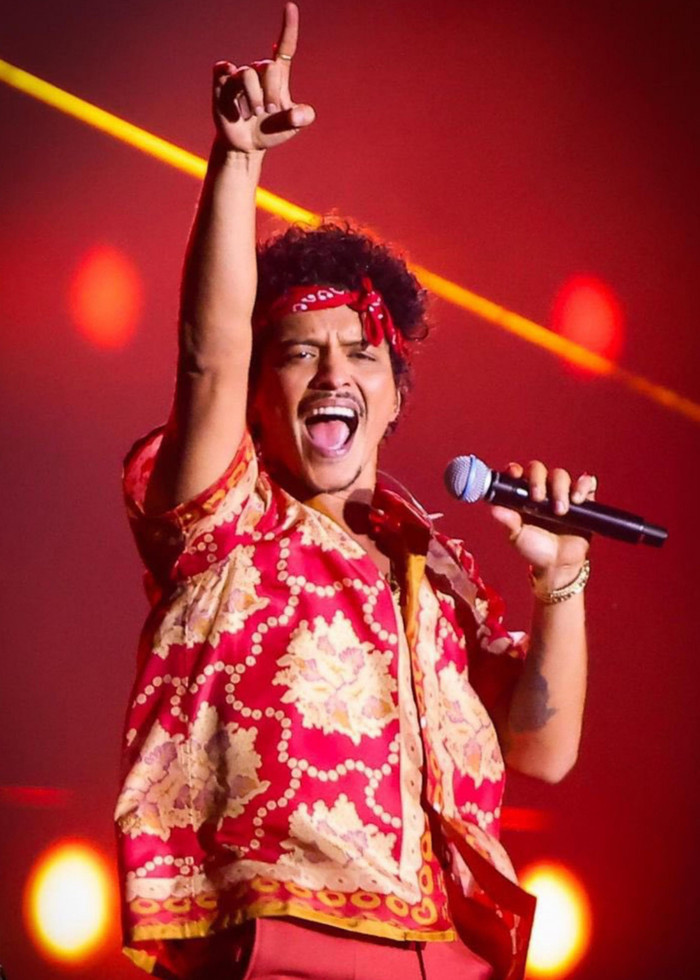 'Quả bom' âm nhạc từ Bruno Mars, Lady Gaga và Rósé Ảnh 4