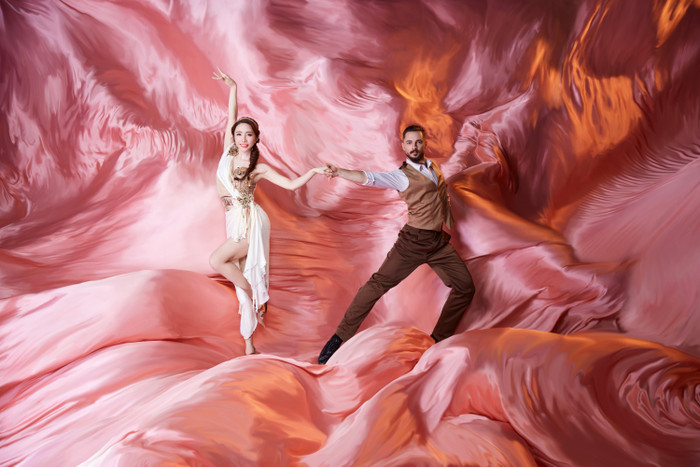 Kết thúc phần thi, giám khảo Trần Ly Ly cho 10 điểm, giám khảo Chí Anh cho 10 điểm, giám khảo Khánh Thi cho 10 điểm, giám khảo Đoan Trang cho 10 điểm và giám khảo Phan Hiển là 10 điểm.