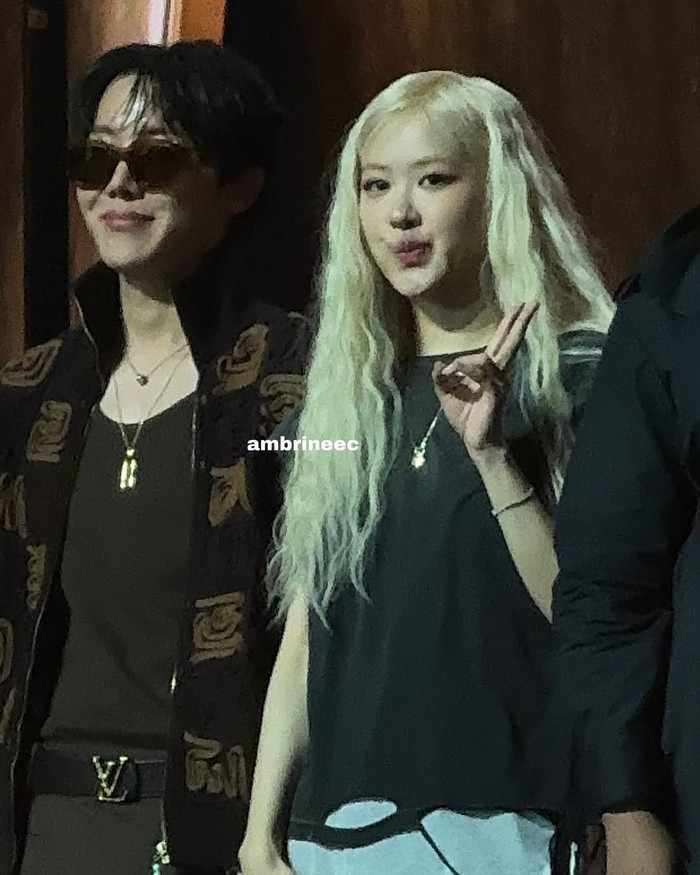 J-HOPE tương tác với Rosé, lễ phép khi chạm mặt đàn anh BIGBANG trên sân khấu Ảnh 4