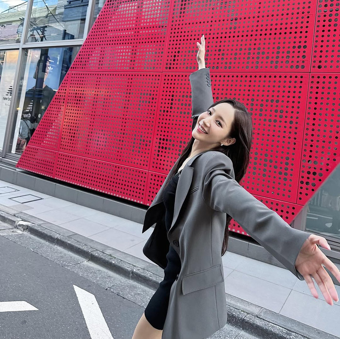 Vì niềm đam mê diễn xuất, nữ diễn viên Park Min Young chấp nhận việc giảm cân cấp tốc để có thân hình mảnh mẻ phù hợp với vai diễn. Ảnh: Instagram rachel_mypark