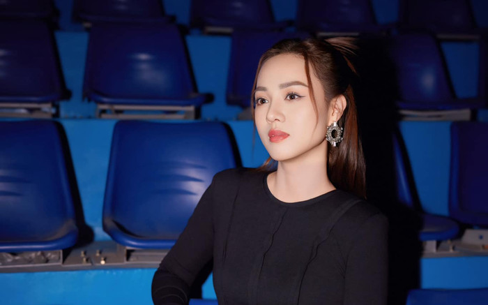 Giáp Tết, vợ Công Lý để lộ tình hình sức khỏe đáng lo Ảnh 2