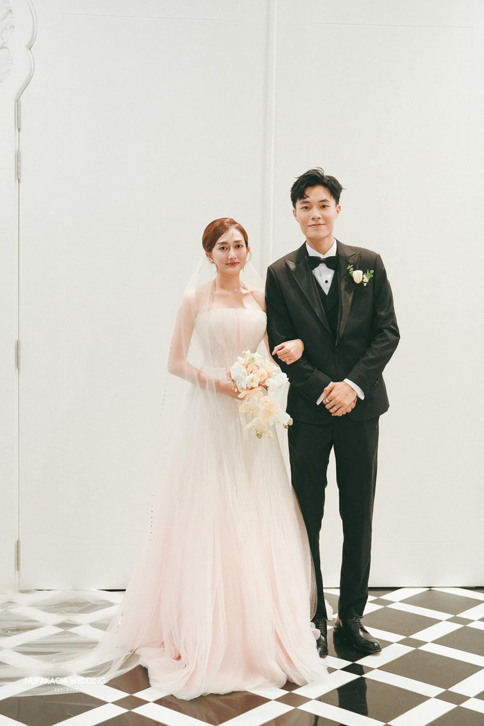 Phương Lan và chồng cũ ly hôn chỉ sau một năm đám cưới. (Ảnh: FBNV)