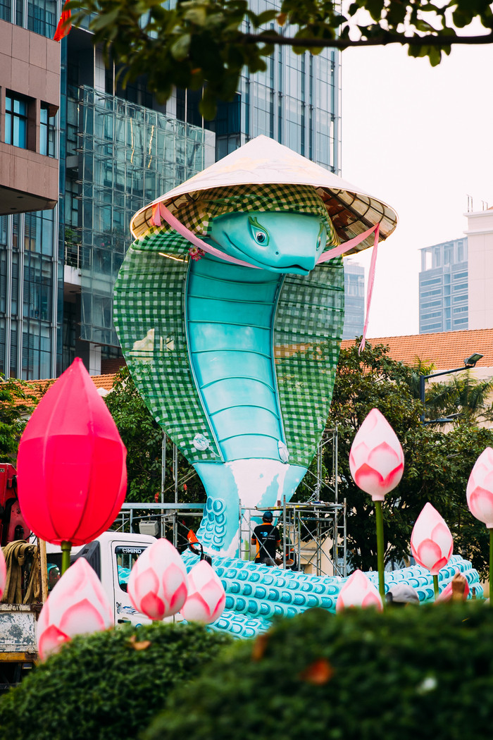 Nhiều người đùa vui, 'trùm cuối Hoa hậu rắn' năm nay gọi tên TP.HCM