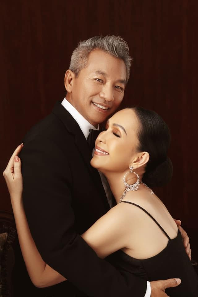 Cuộc sống hôn nhân viên mãn bên cạnh ông xã của Diễm My 6X. (Ảnh: FBNV)