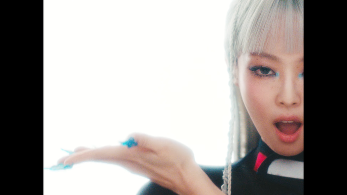 Jennie gây sốc Ảnh 10