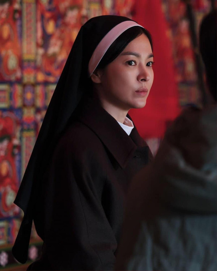 Dark Nuns của Song Hye Kyo bị ném đá vì làm sai lệch hình ảnh nữ tu