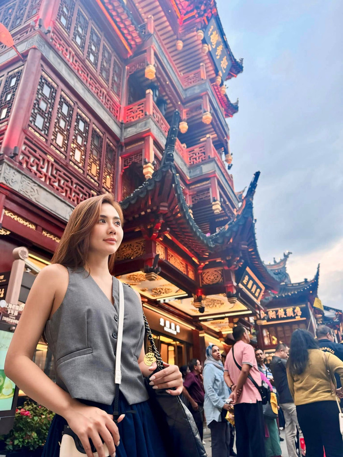 Trên trang cá nhân, diễn viên Huyền Lizzie thường khoe ảnh đi du lịch. Ảnh: FBNV