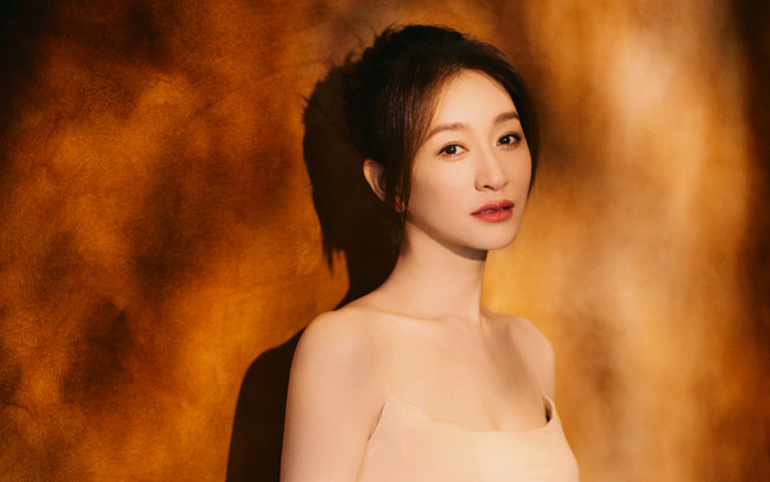 Nữ diễn viên bị bạn trai giam cầm và tác động vật lý đến mức sảy thai 2 lần Ảnh 2