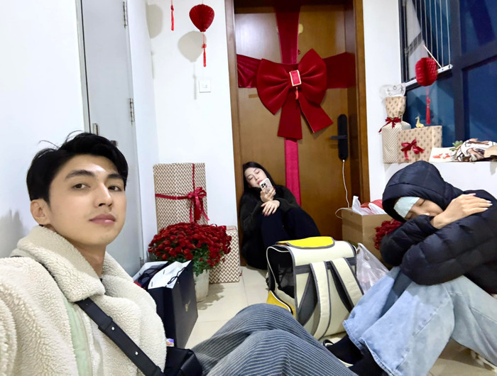 Showbiz 24h: Bình An - Phương Nga lộ rõ sự mệt mỏi vì sự cố ngày cuối năm. Ảnh: FBNV