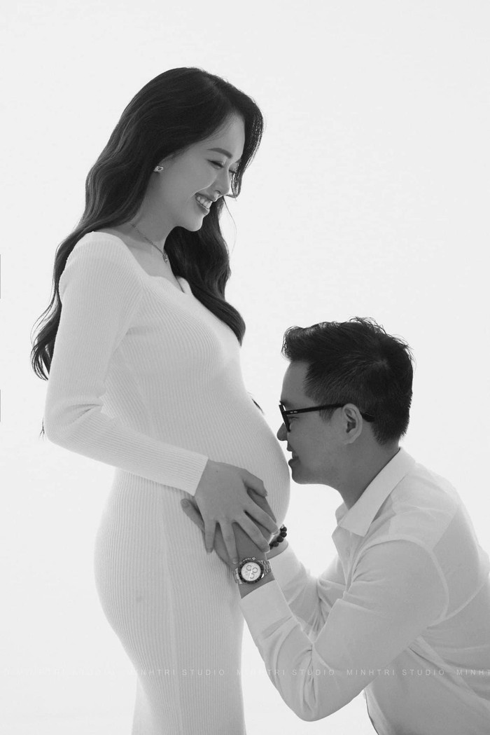 MC Mai Phương được ông xã hết lòng yêu thương, chăm sóc. (Ảnh FBNV)