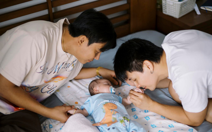 Sao nam showbiz công khai có con ngay 28 Tết, dàn sao Việt chúc mừng Ảnh 2