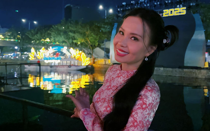 Người đàn ông luôn đồng hành cùng ca sĩ Cẩm Ly trong mọi show diễn là ai? Ảnh 2