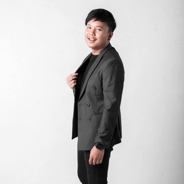 Chatatorn Thongburan có rất nhiều ca khúc đạt hàng chục cho đến trăm triệu view.