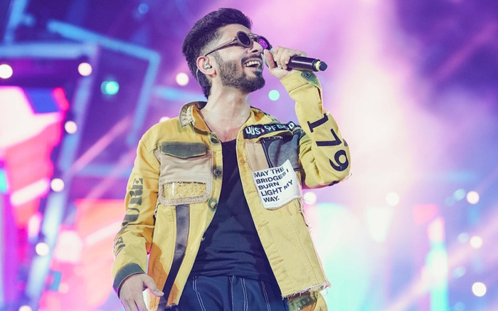 Nam ca sĩ 33 tuổi được trả lương cao nhất showbiz, con số khiến ai cũng bất ngờ Ảnh 2