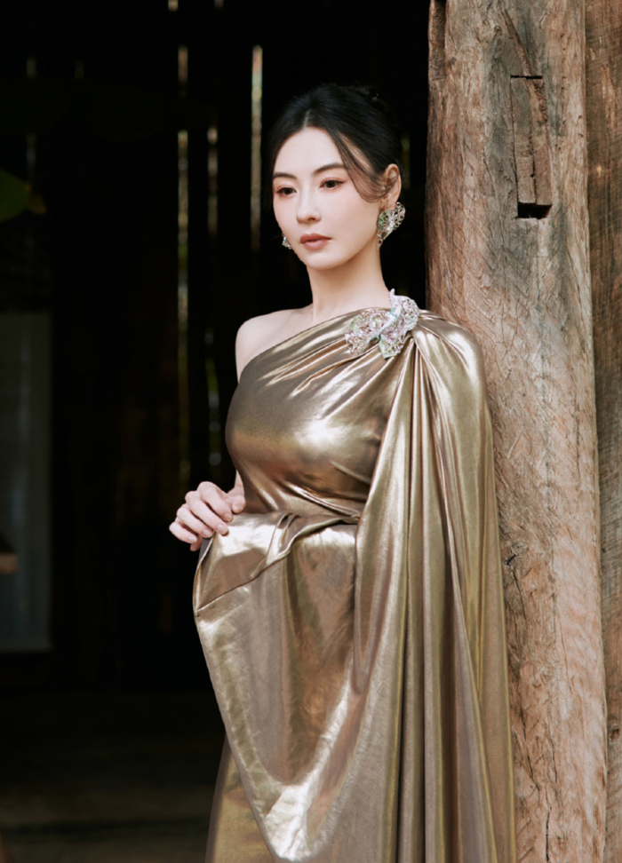 Nữ diễn viên vướng nghi vấn sinh con thứ 4 nhưng không lên tiếng làm rõ. (Ảnh: Sưu tầm)